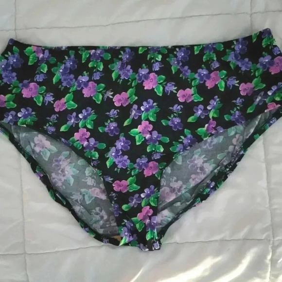 Brylane Beach Black Floral Tummy Control Bikini Bottom NEW Size 22W - Picture 4 of 5